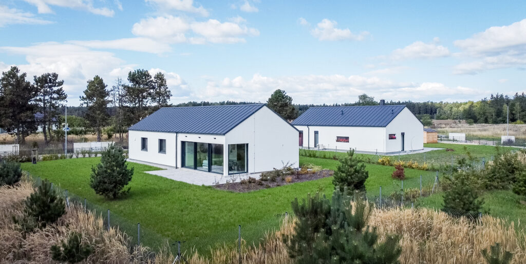 Jednopodlažní rodinné domy se zahradou v Mcelích